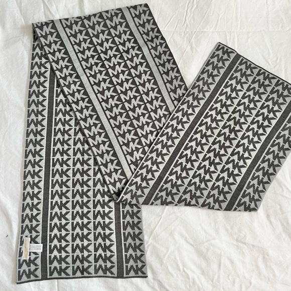 Silver and grey Michael Kors Scarf - Picture 2 of 3